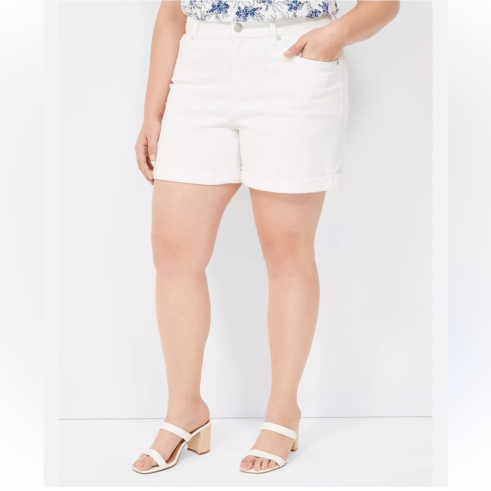 Lane Bryant White Jean Shorts Signature Fit Relaxed Denim Boyfriend - Size 20